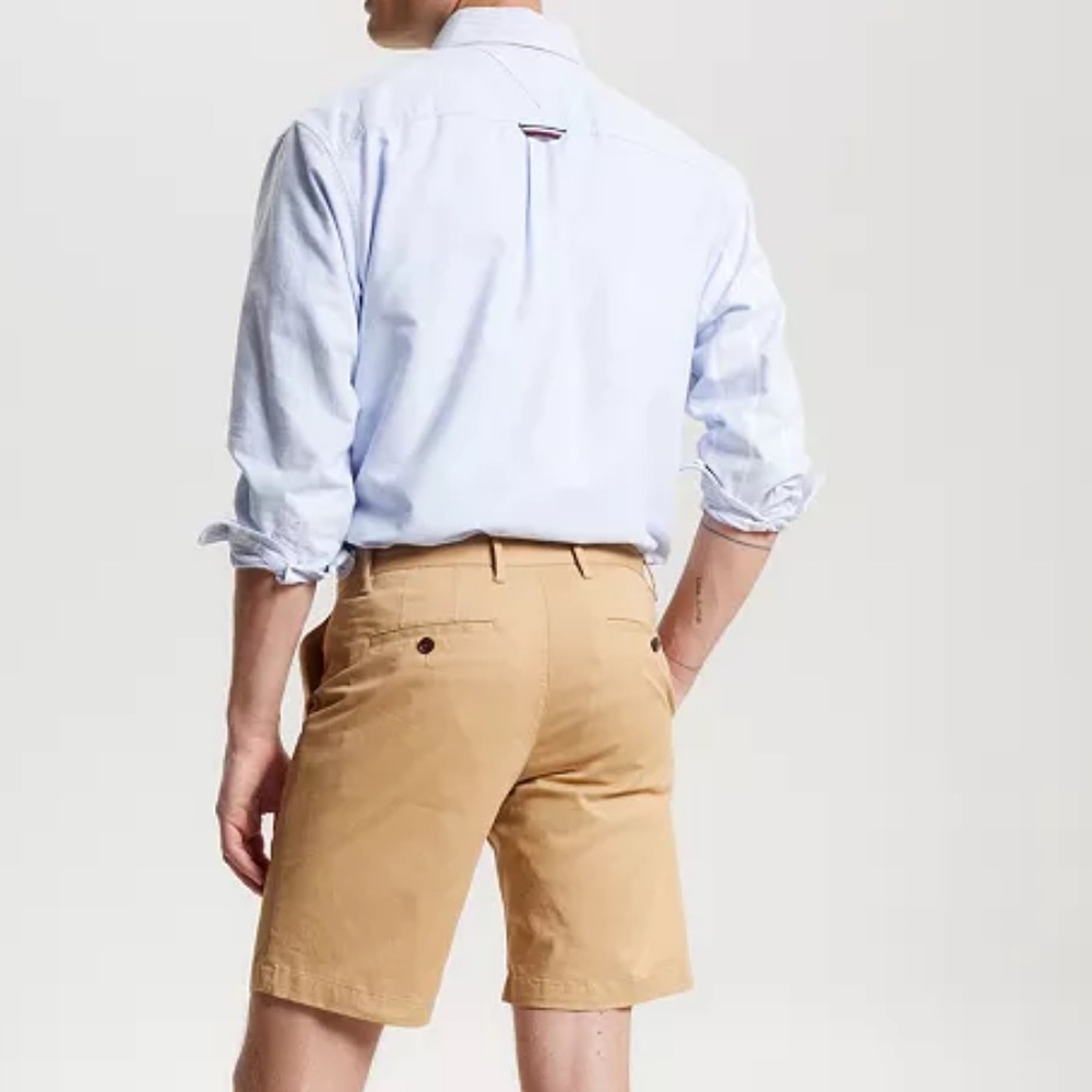 Tommy Hilfiger Men's Beige Flat Front Shorts